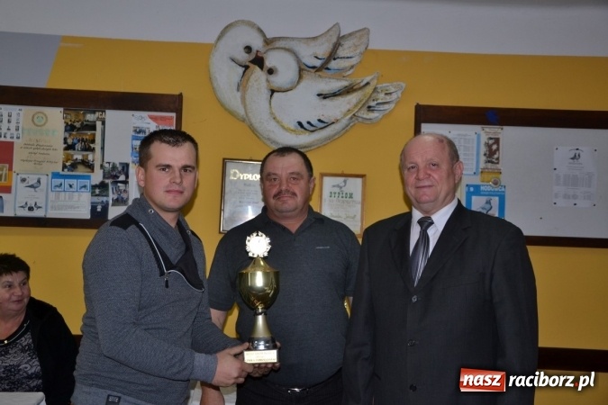 Zdjęcie w galerii na portalu naszraciborz.pl: Tworków. Zakończył się sezon lotowy gołębi wiadomości z regionu