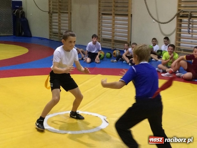 Zdjęcie w galerii na portalu naszraciborz.pl: Finał Wojewódzki Zapasy sportem wszystkich dzieci w Raciborzu wiadomości z regionu