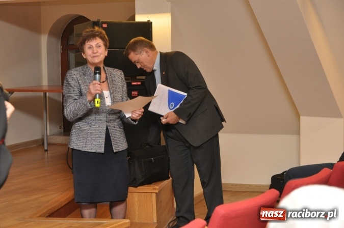 Zdjęcie w galerii na portalu naszraciborz.pl: Kiedy seks staje się bogiem – ksiądz Oko o ideologii gender na Zamku Piastowskim wiadomości z regionu