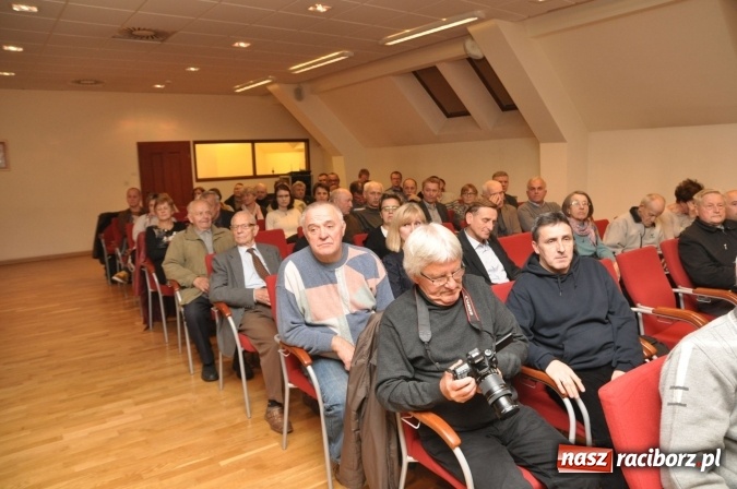 Zdjęcie w galerii na portalu naszraciborz.pl: Kiedy seks staje się bogiem – ksiądz Oko o ideologii gender na Zamku Piastowskim wiadomości z regionu