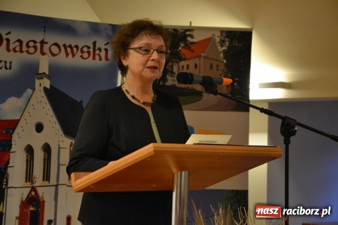 Zdjęcie w galerii na portalu naszraciborz.pl: Tu mieszkam, tu zmieniam - aktywni mieszkańcy gminy Krzanowice spotkali się na zamku wiadomości z regionu