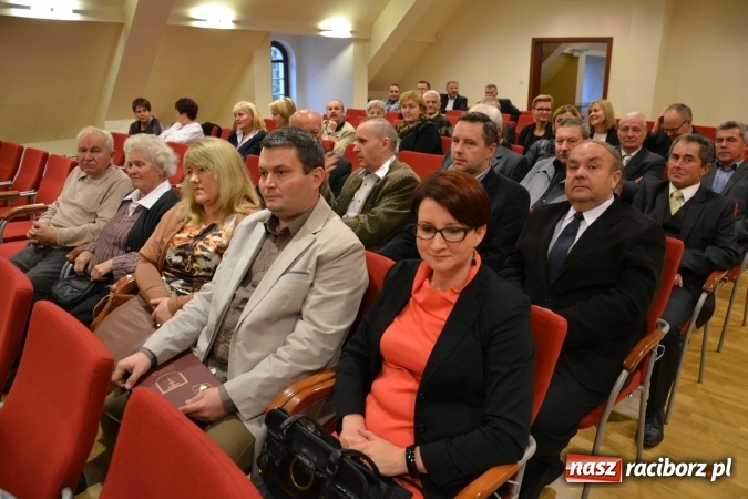 Zdjęcie w galerii na portalu naszraciborz.pl: Tu mieszkam, tu zmieniam - aktywni mieszkańcy gminy Krzanowice spotkali się na zamku wiadomości z regionu