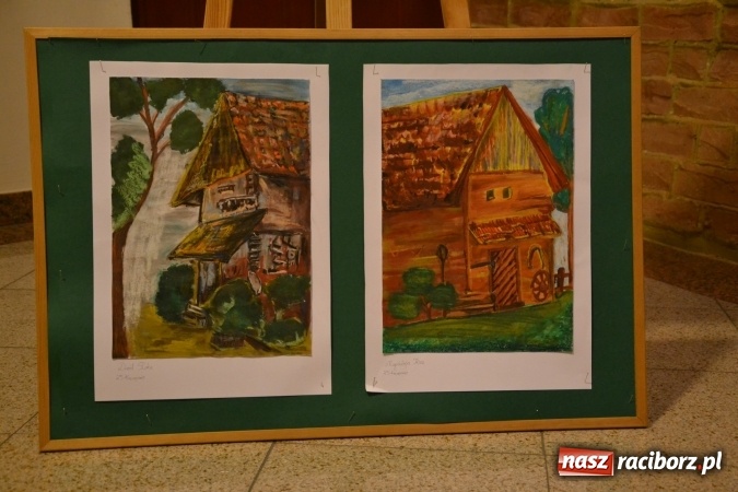 Zdjęcie w galerii na portalu naszraciborz.pl: Tu mieszkam, tu zmieniam - aktywni mieszkańcy gminy Krzanowice spotkali się na zamku wiadomości z regionu