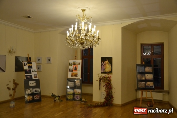 Zdjęcie w galerii na portalu naszraciborz.pl: Tu mieszkam, tu zmieniam - aktywni mieszkańcy gminy Krzanowice spotkali się na zamku wiadomości z regionu