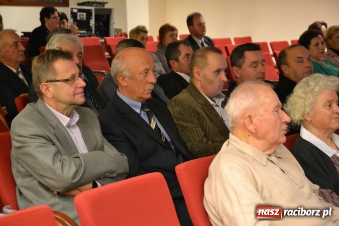 Zdjęcie w galerii na portalu naszraciborz.pl: Tu mieszkam, tu zmieniam - aktywni mieszkańcy gminy Krzanowice spotkali się na zamku wiadomości z regionu