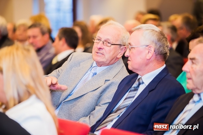 Zdjęcie w galerii na portalu naszraciborz.pl: Tu mieszkam, tu zmieniam - aktywni mieszkańcy gminy Krzanowice spotkali się na zamku wiadomości z regionu