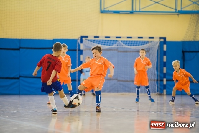 Zdjęcie w galerii na portalu naszraciborz.pl: Z podwórka na stadion o Puchar Tymbarku w Pietrowicach Wielkich wiadomości z regionu