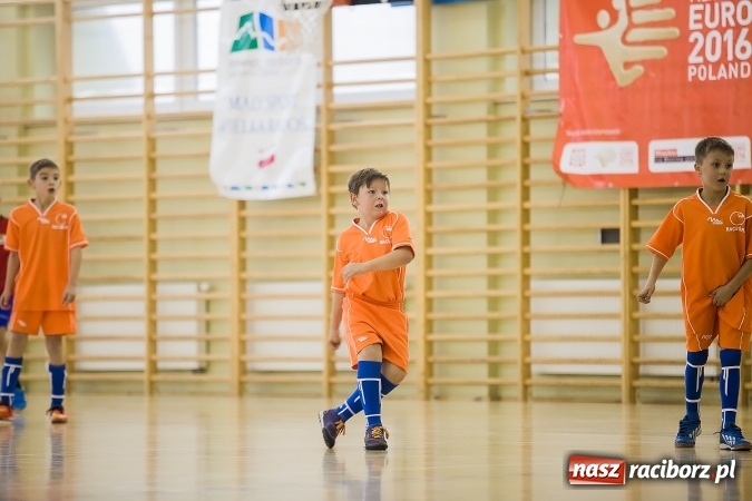 Zdjęcie w galerii na portalu naszraciborz.pl: Z podwórka na stadion o Puchar Tymbarku w Pietrowicach Wielkich wiadomości z regionu