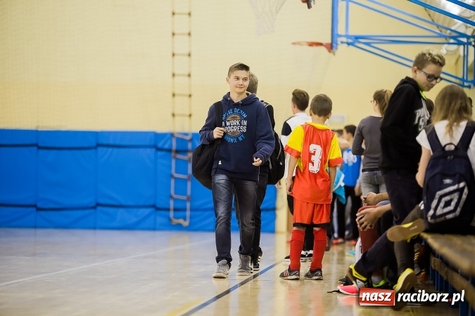 Zdjęcie w galerii na portalu naszraciborz.pl: Z podwórka na stadion o Puchar Tymbarku w Pietrowicach Wielkich wiadomości z regionu