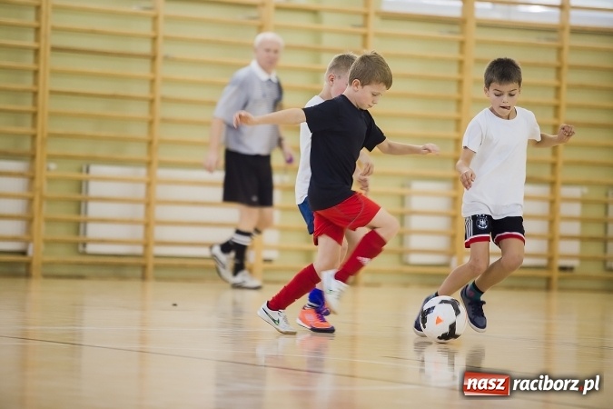 Zdjęcie w galerii na portalu naszraciborz.pl: Z podwórka na stadion o Puchar Tymbarku w Pietrowicach Wielkich wiadomości z regionu