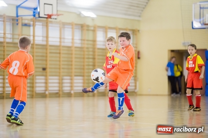 Zdjęcie w galerii na portalu naszraciborz.pl: Z podwórka na stadion o Puchar Tymbarku w Pietrowicach Wielkich wiadomości z regionu