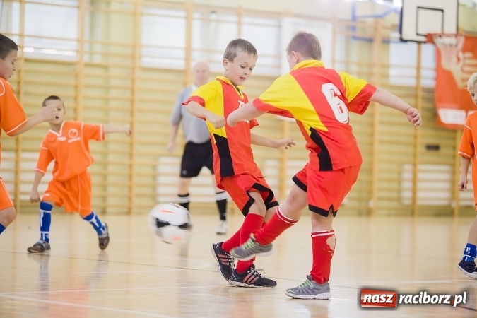 Zdjęcie w galerii na portalu naszraciborz.pl: Z podwórka na stadion o Puchar Tymbarku w Pietrowicach Wielkich wiadomości z regionu
