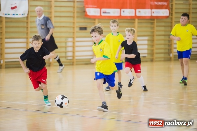 Zdjęcie w galerii na portalu naszraciborz.pl: Z podwórka na stadion o Puchar Tymbarku w Pietrowicach Wielkich wiadomości z regionu