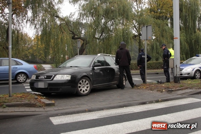 Zdjęcie w galerii na portalu naszraciborz.pl: Czeski man uszkodził audi na Odrostradzie wiadomości z regionu