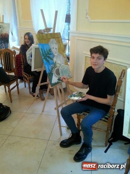Zdjęcie w galerii na portalu naszraciborz.pl: W Pałacu Wojnowice odbył się plener malarski. Efekty można obejrzeć dziś na wernisażu wiadomości z regionu