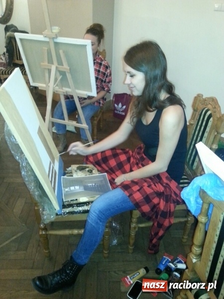 Zdjęcie w galerii na portalu naszraciborz.pl: W Pałacu Wojnowice odbył się plener malarski. Efekty można obejrzeć dziś na wernisażu wiadomości z regionu