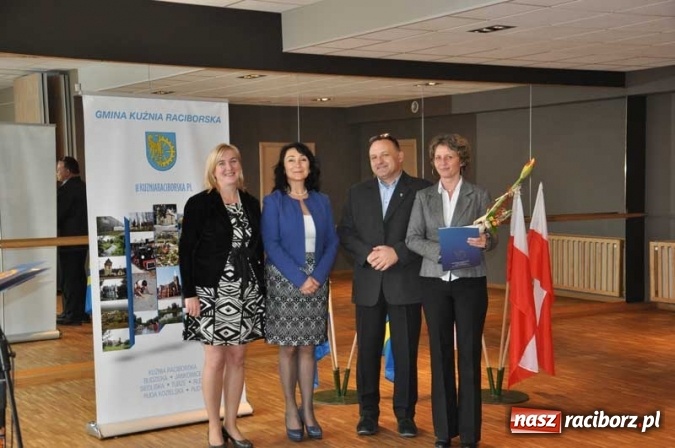 Zdjęcie w galerii na portalu naszraciborz.pl: Spotkanie przedstawicieli samorządu gminy Kuźnia Raciborska z nauczycielami wiadomości z regionu