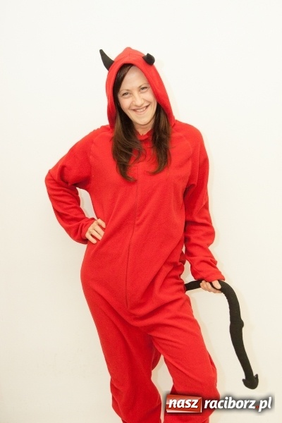 Zdjęcie w galerii na portalu naszraciborz.pl: Halloweenowe nocne szperanie w Robanie wiadomości z regionu