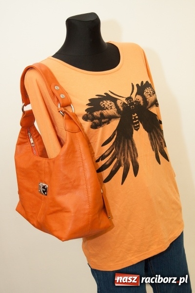 Zdjęcie w galerii na portalu naszraciborz.pl: Halloweenowe nocne szperanie w Robanie wiadomości z regionu