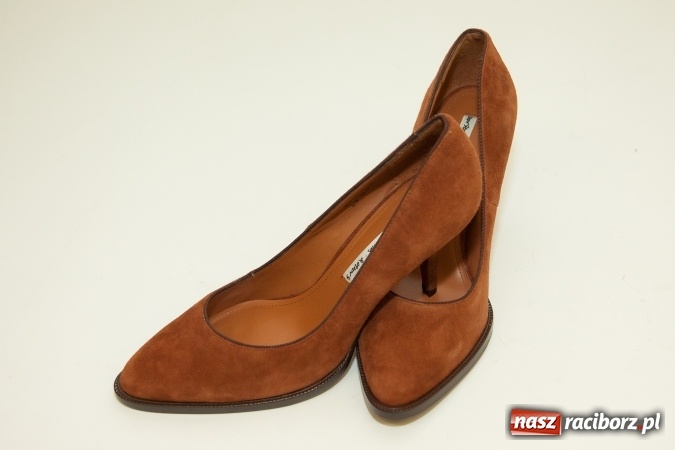 Zdjęcie w galerii na portalu naszraciborz.pl: Halloweenowe nocne szperanie w Robanie wiadomości z regionu