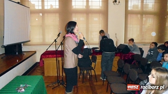 Zdjęcie w galerii na portalu naszraciborz.pl: Cyberprzemoc to też przemoc  wiadomości z regionu