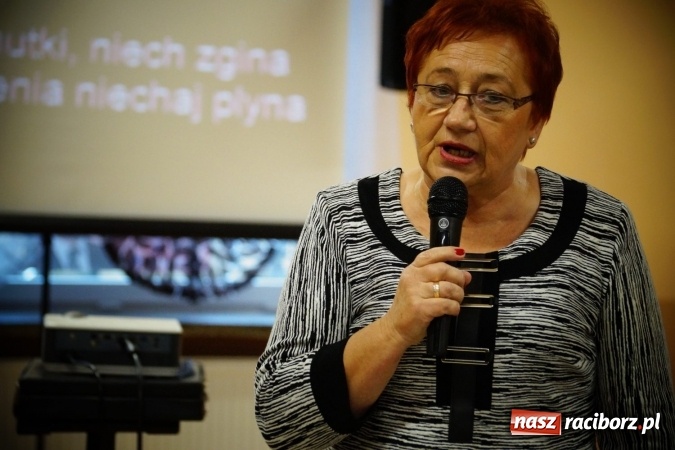 Zdjęcie w galerii na portalu naszraciborz.pl: Seniorzy z Nędzy przy karaoke świętowali sw&oacute;j dzień wiadomości z regionu