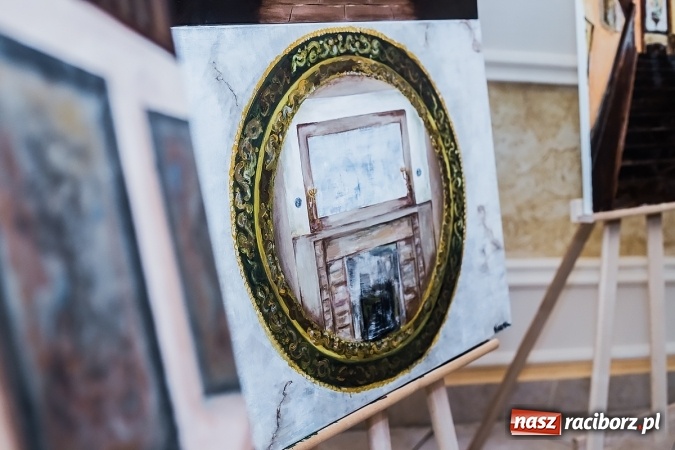Zdjęcie w galerii na portalu naszraciborz.pl: Wernisaż prac malarskich w Pałacu Wojnowice wiadomości z regionu