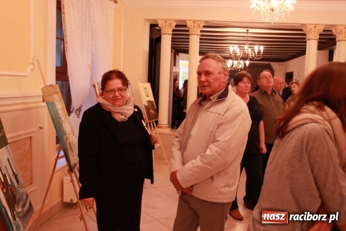 Zdjęcie w galerii na portalu naszraciborz.pl: Wernisaż prac malarskich w Pałacu Wojnowice wiadomości z regionu