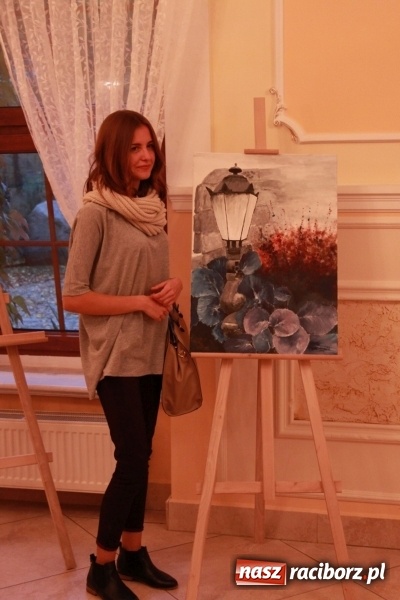 Zdjęcie w galerii na portalu naszraciborz.pl: Wernisaż prac malarskich w Pałacu Wojnowice wiadomości z regionu
