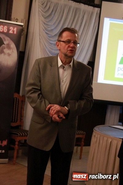 Zdjęcie w galerii na portalu naszraciborz.pl: Wernisaż prac malarskich w Pałacu Wojnowice wiadomości z regionu