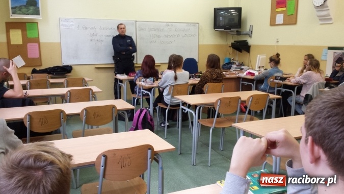 Zdjęcie w galerii na portalu naszraciborz.pl: Dni Kariery w Gimnazjum nr 5 wiadomości z regionu