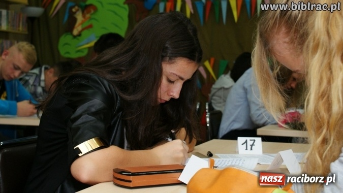 Zdjęcie w galerii na portalu naszraciborz.pl: Znamy Mistrz&oacute;w Pięknego Pisania wiadomości z regionu