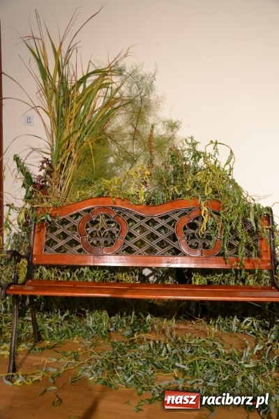 Zdjęcie w galerii na portalu naszraciborz.pl: Falbanka i szabelka - premiera spektaklu w nowej obsadzie na Zamku Piastowskim za nami  wiadomości z regionu