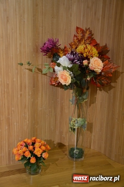 Zdjęcie w galerii na portalu naszraciborz.pl: Falbanka i szabelka - premiera spektaklu w nowej obsadzie na Zamku Piastowskim za nami  wiadomości z regionu