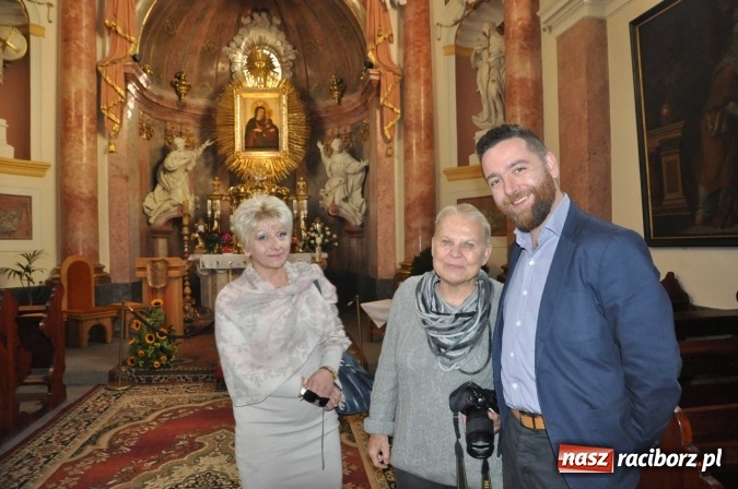 Zdjęcie w galerii na portalu naszraciborz.pl: Elżbieta Dzikowska na tropie najciekawszych miejsc ziemi raciborskiej wiadomości z regionu