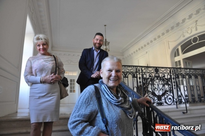 Zdjęcie w galerii na portalu naszraciborz.pl: Elżbieta Dzikowska na tropie najciekawszych miejsc ziemi raciborskiej wiadomości z regionu