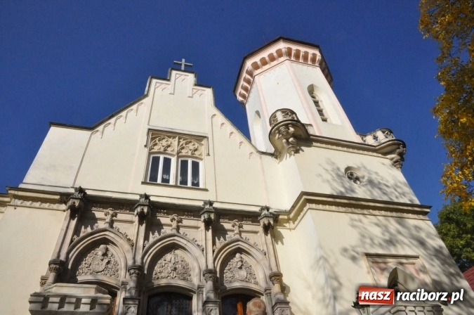 Zdjęcie w galerii na portalu naszraciborz.pl: Elżbieta Dzikowska na tropie najciekawszych miejsc ziemi raciborskiej wiadomości z regionu