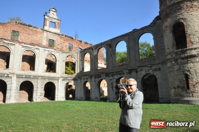 Zdjęcie w galerii na portalu naszraciborz.pl: Elżbieta Dzikowska na tropie najciekawszych miejsc ziemi raciborskiej wiadomości z regionu