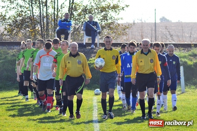 Zdjęcie w galerii na portalu naszraciborz.pl: Cyprzanów zremisował z wiceliderem z Rud wiadomości z regionu