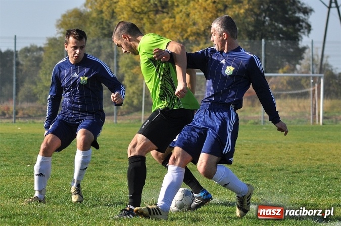 Zdjęcie w galerii na portalu naszraciborz.pl: Cyprzanów zremisował z wiceliderem z Rud wiadomości z regionu