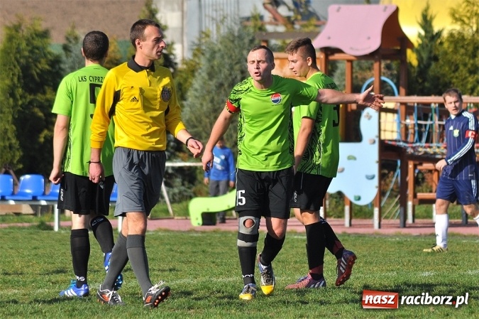 Zdjęcie w galerii na portalu naszraciborz.pl: Cyprzanów zremisował z wiceliderem z Rud wiadomości z regionu