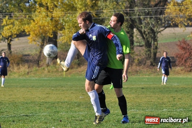 Zdjęcie w galerii na portalu naszraciborz.pl: Cyprzanów zremisował z wiceliderem z Rud wiadomości z regionu