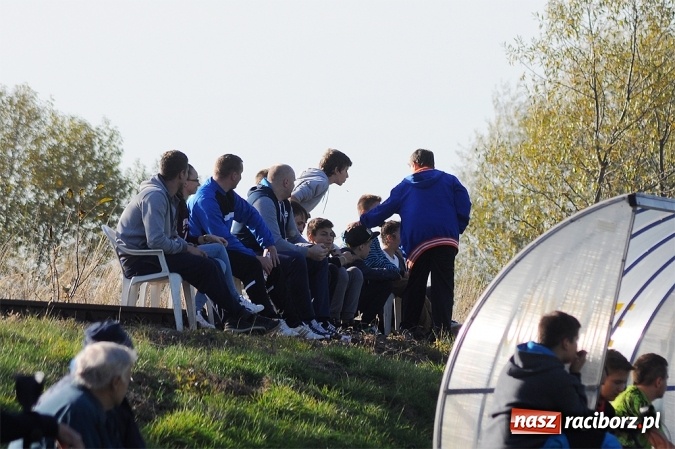 Zdjęcie w galerii na portalu naszraciborz.pl: Cyprzanów zremisował z wiceliderem z Rud wiadomości z regionu