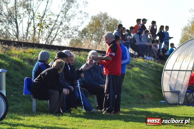Zdjęcie w galerii na portalu naszraciborz.pl: Cyprzanów zremisował z wiceliderem z Rud wiadomości z regionu