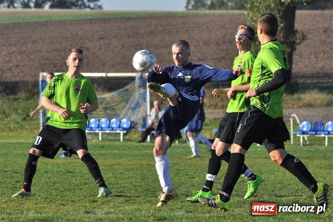 Zdjęcie w galerii na portalu naszraciborz.pl: Cyprzanów zremisował z wiceliderem z Rud wiadomości z regionu