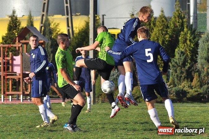 Zdjęcie w galerii na portalu naszraciborz.pl: Cyprzanów zremisował z wiceliderem z Rud wiadomości z regionu