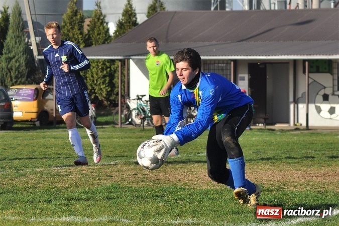 Zdjęcie w galerii na portalu naszraciborz.pl: Cyprzanów zremisował z wiceliderem z Rud wiadomości z regionu