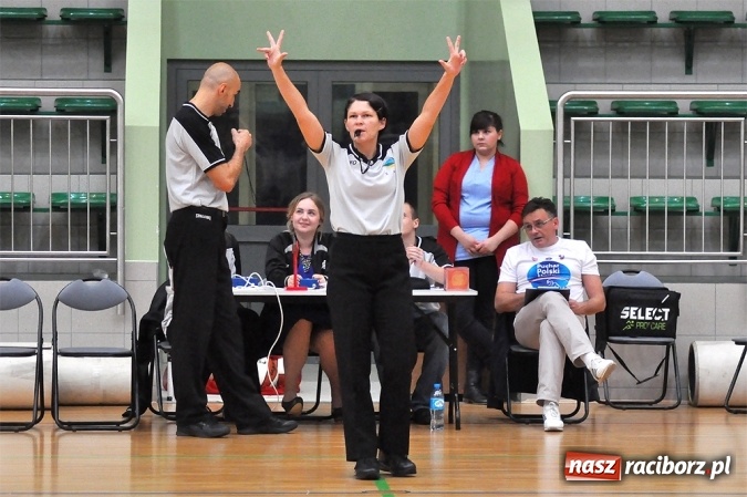 Zdjęcie w galerii na portalu naszraciborz.pl: Akademicy z Katowic lepsi od Ofensywy wiadomości z regionu