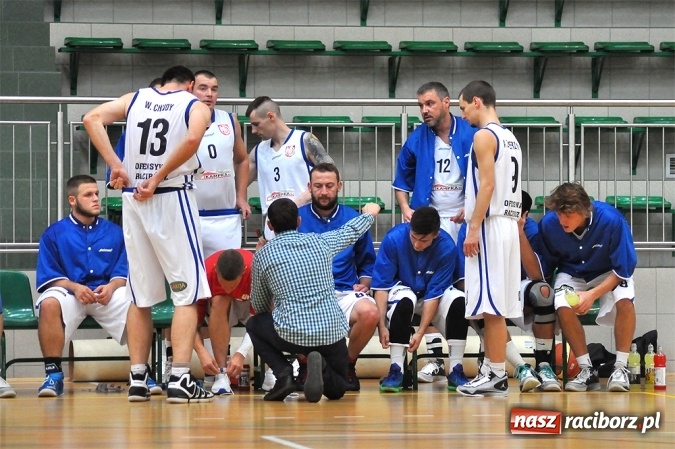 Zdjęcie w galerii na portalu naszraciborz.pl: Akademicy z Katowic lepsi od Ofensywy wiadomości z regionu