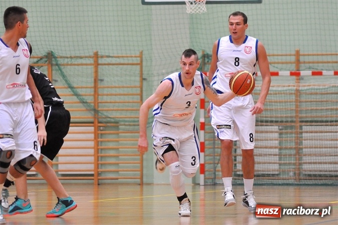 Zdjęcie w galerii na portalu naszraciborz.pl: Akademicy z Katowic lepsi od Ofensywy wiadomości z regionu